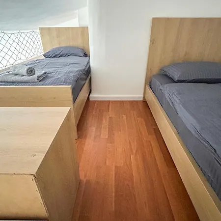 Two-tier 1041 * Golem (Tirana)