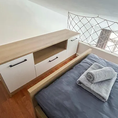 Two-tier 1041 Apartment Golem (Tirana)